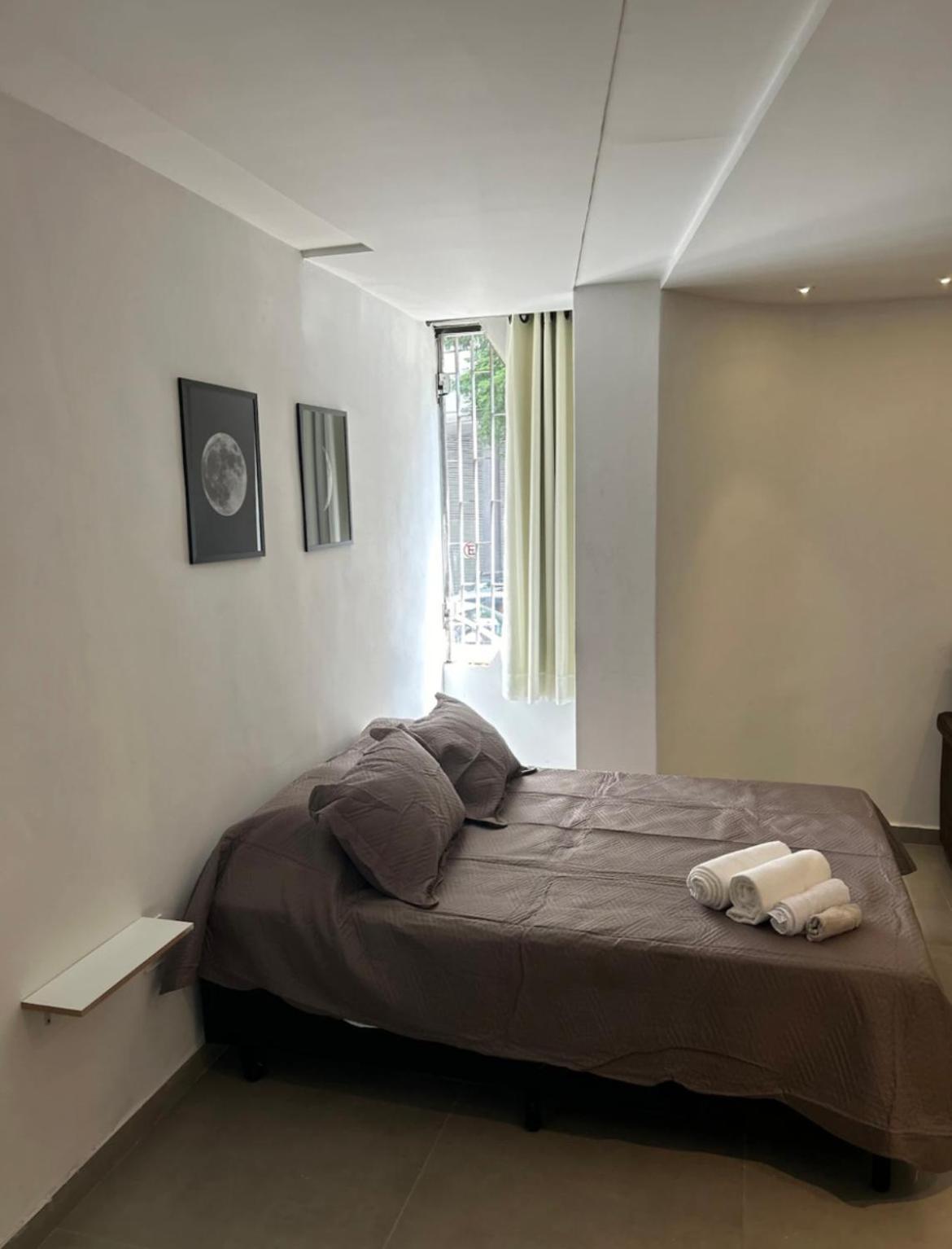 Apartamento 10 Near Skema School 500mts, Full Kitchen, Garage, Next To Savassi *